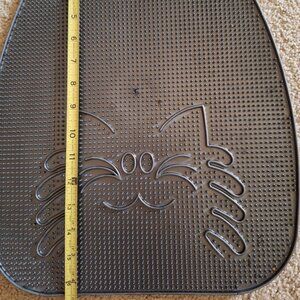 Kitty litterbox mat